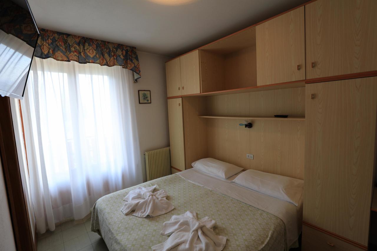 Hotel Aurora โมลเวโน ภายนอก รูปภาพ